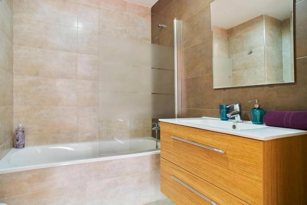 Barcelona Apartment Sagrada Familia Екстер'єр фото